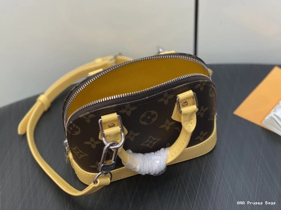 AAA Replica Ru Alma-18*12*8cm LOUIS VUITTON Nano 0717